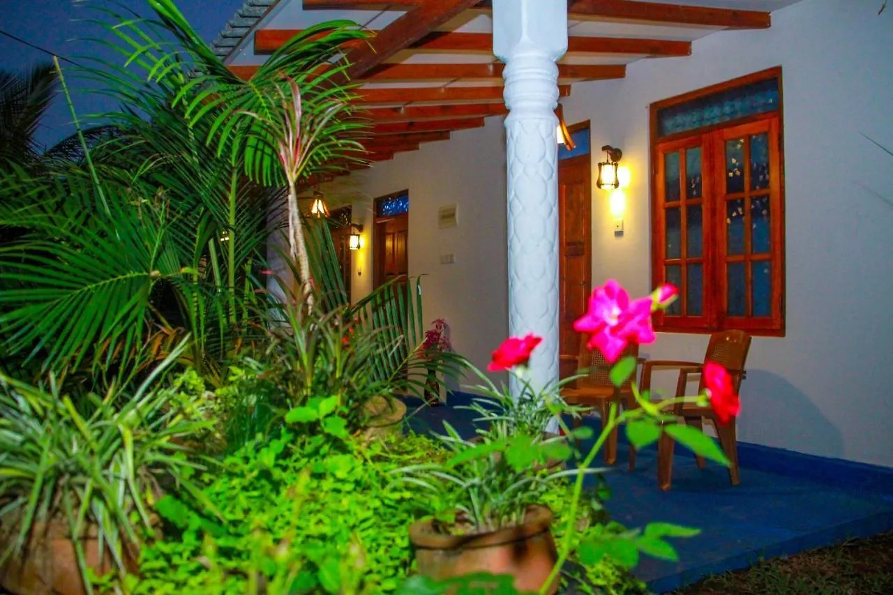 Guest house Mayura Lake Sigiriya